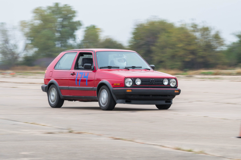 Illustration for article titled I took pictures at Autocross